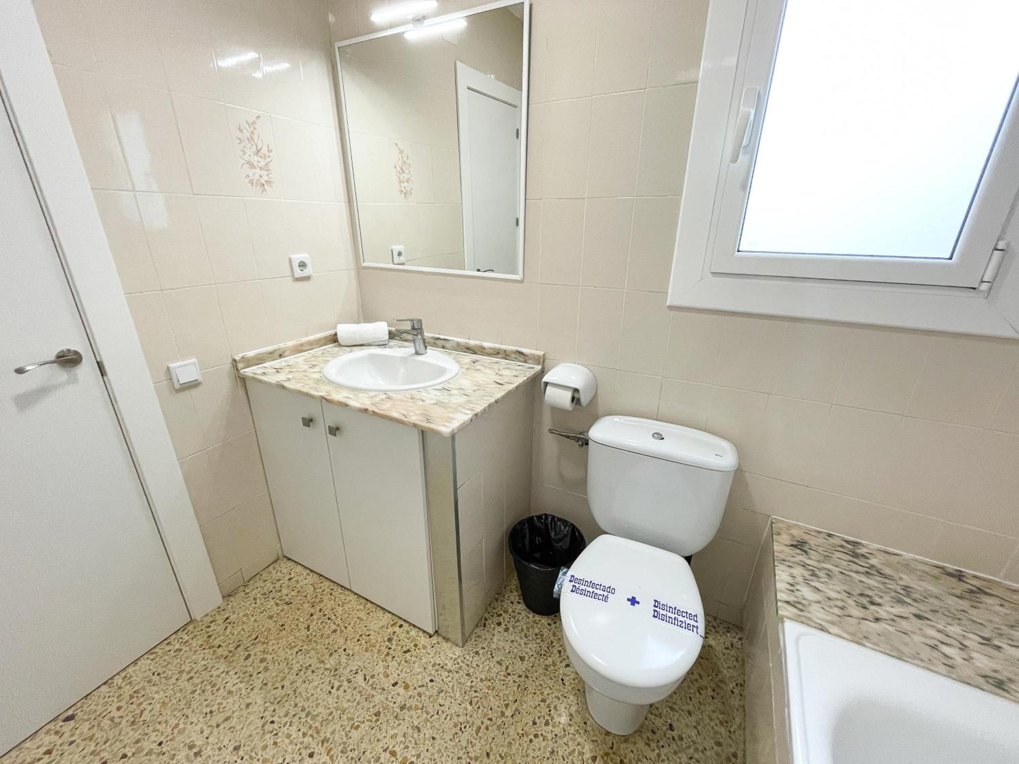 Apartament Escor 3000 *