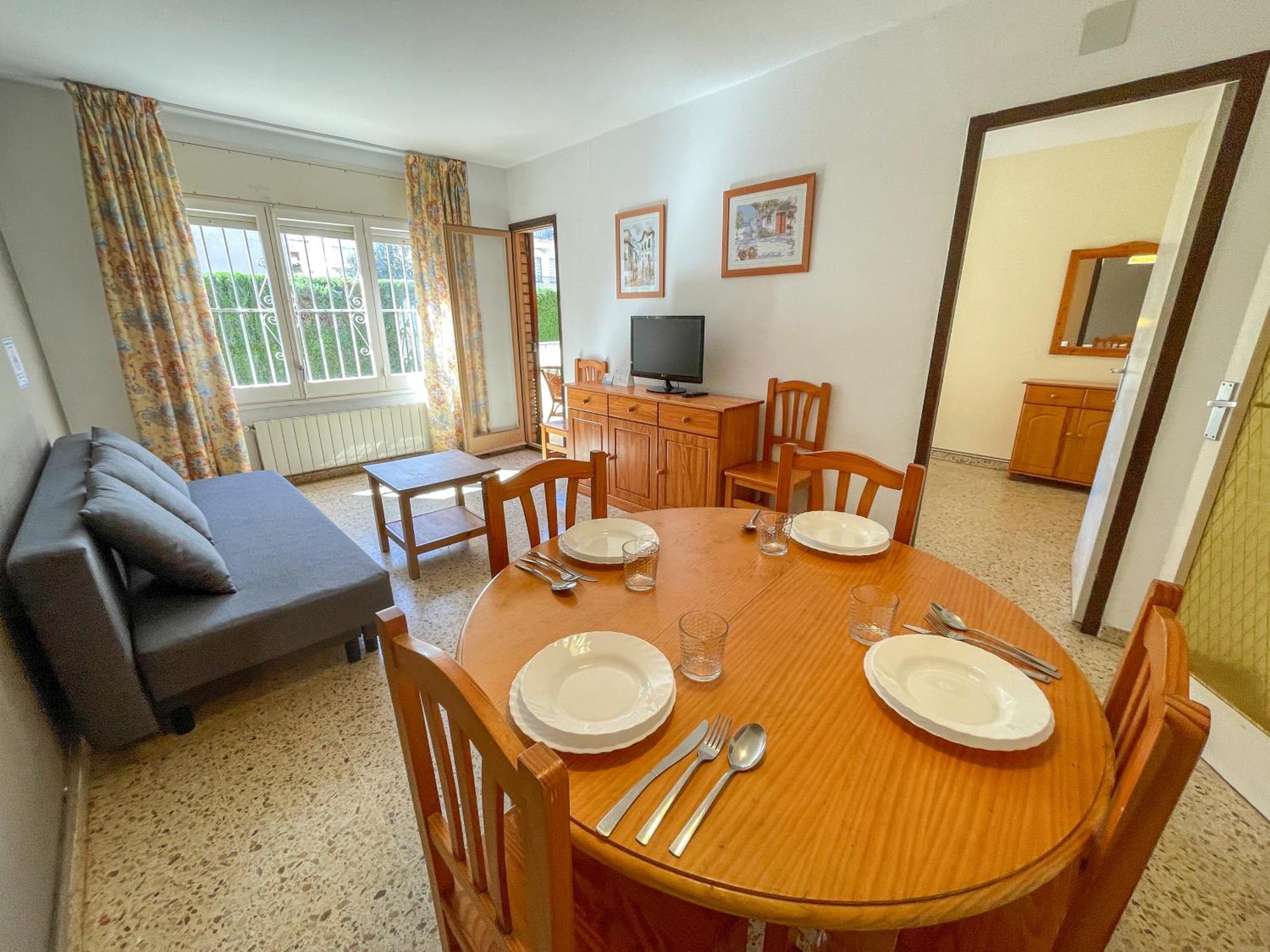 Apartament Escor 3000